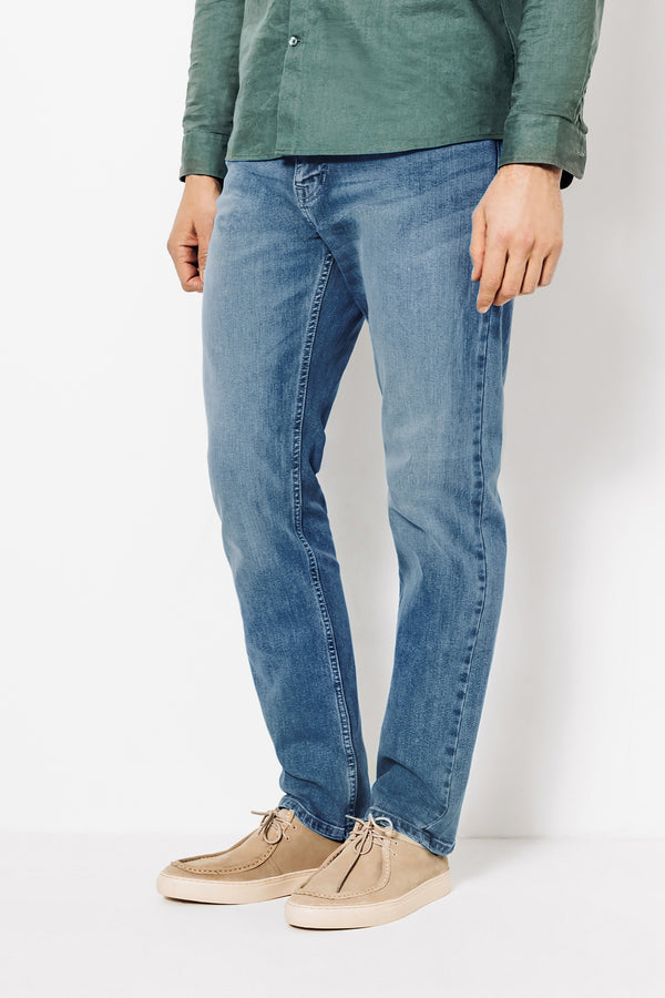 Jean straight