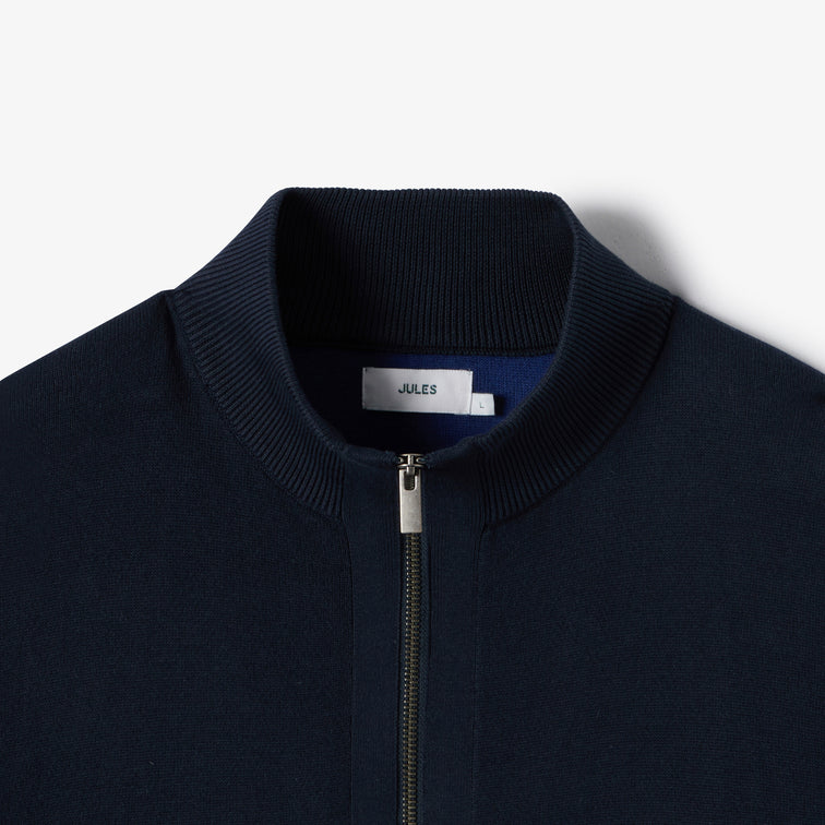 Bleu foncé